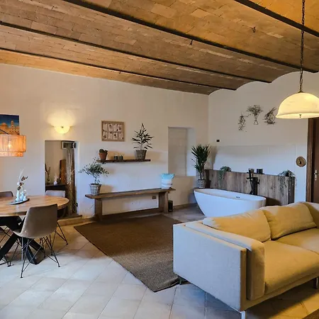 Le Valli Tuscany *