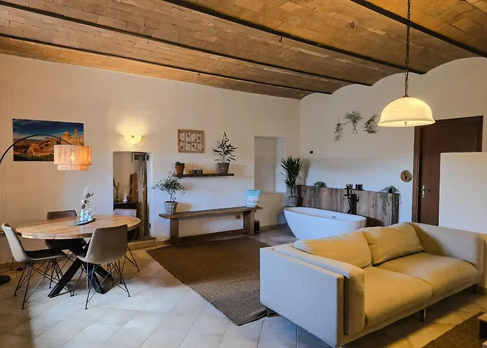 Le Valli Tuscany *